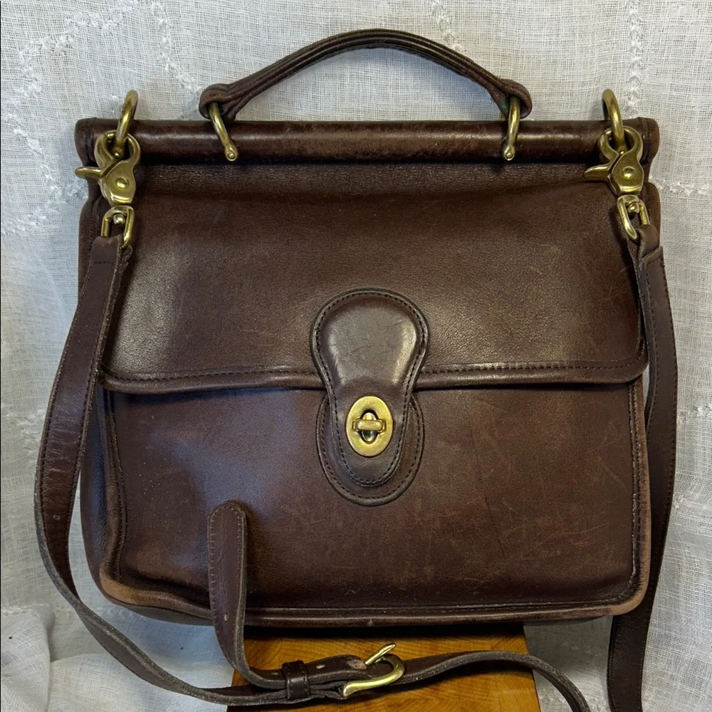 Coach leather vintage high quality satchel pocketbook bag